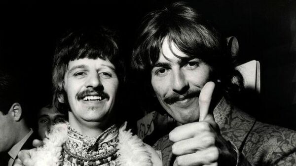 Ringo Starr ve George Harrison - Sputnik Türkiye
