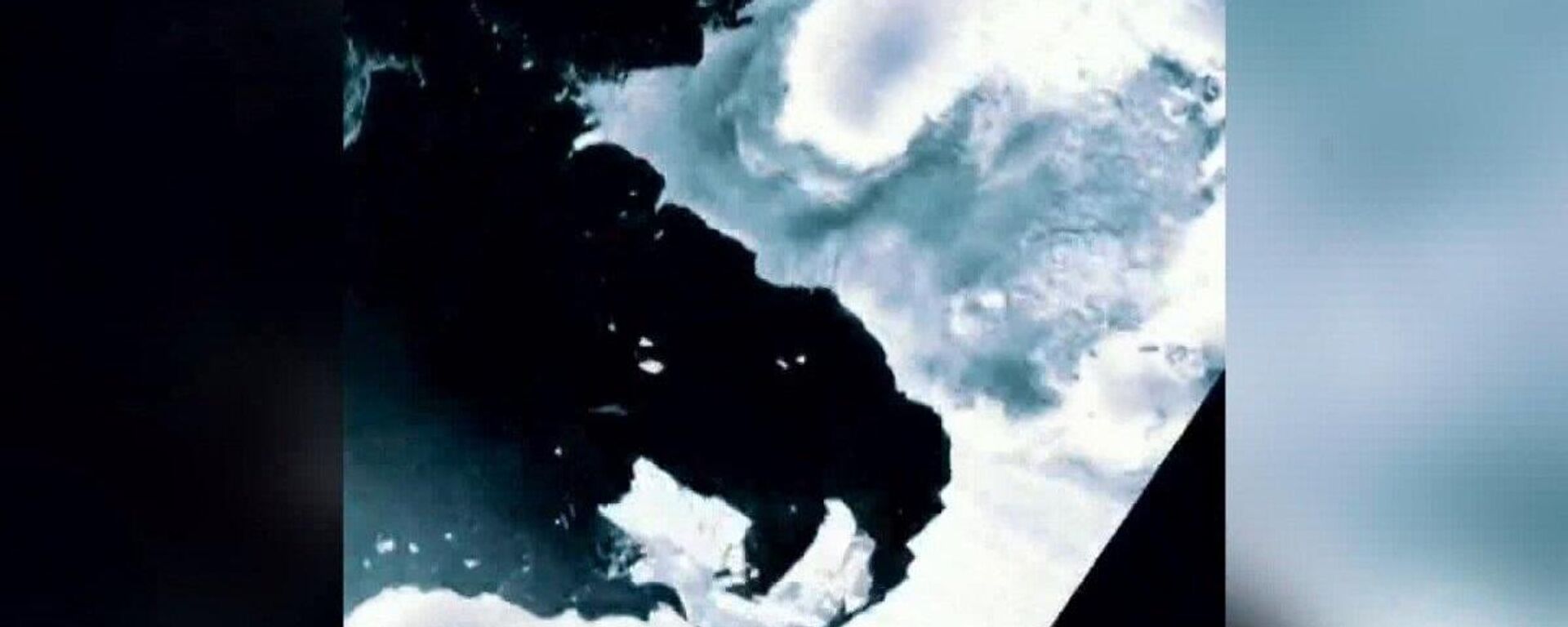 Antarktika'nın en hızlı eriyen buzulu Pine Island - Sputnik Türkiye, 1920, 15.11.2021