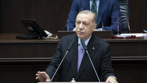 Cumhurbaşkanı Recep Tayyip Erdoğan, partisinin grup toplantısında konuştu - Sputnik Türkiye