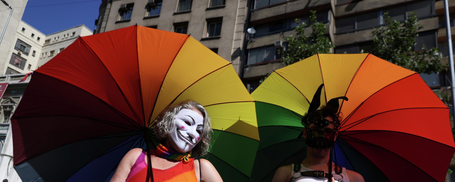 Şili başkenti Santiago'da LGBT+ hareketinin Onur (Pride) Yürüyüşü - Sputnik Türkiye, 1920, 21.12.2022