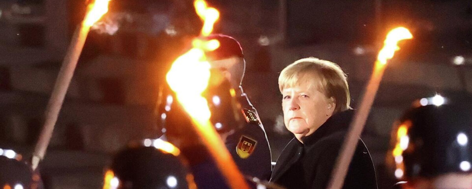 Almanya Başbakanı Angela Merkel için askeri veda töreni düzenledi. - Sputnik Türkiye, 1920, 03.12.2021