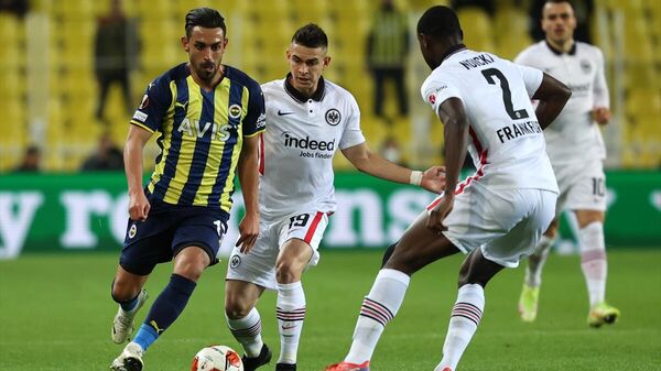 Fenerbahçe, Eintracht Frankfurt ile 1-1 berabere kaldı - Sputnik Türkiye
