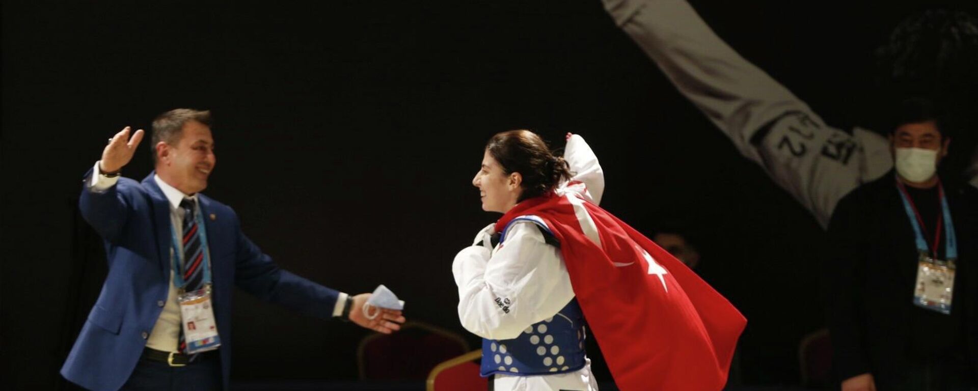 Dünya Para Taekwondo Şampiyonası’nda Meryem Betül Çavdar altın madalya kazandı. Şampiyonanın ilk gününde Türkiye, 1’i altın 9 madalya kazandı. - Sputnik Türkiye, 1920, 12.12.2021