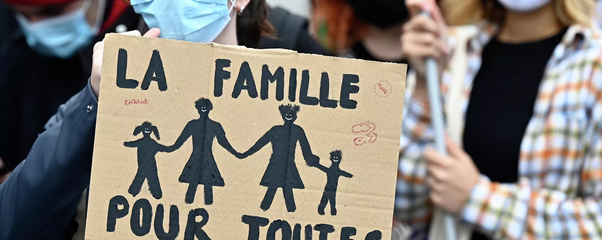 LGBTİ ebeveynler - Sputnik Türkiye, 1920, 14.12.2021