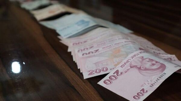 Düzce'de bir dilencinin üzerinden 11 bin 810 lira çıktı - Sputnik Türkiye