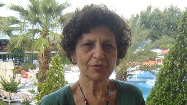 Gazeteci Nurhan Olcayto yaşamını yitirdi - Sputnik Türkiye