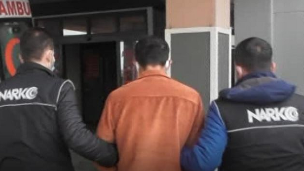 Koronavirüs tedavisi için götürüldüğü hastaneden firar eden hükümlü yakalandı - Sputnik Türkiye