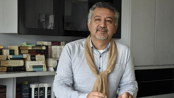 Hayvan Hakları Federasyonu (HAYTAP) Başkanı Ahmet Kemal Şenpolat - Sputnik Türkiye