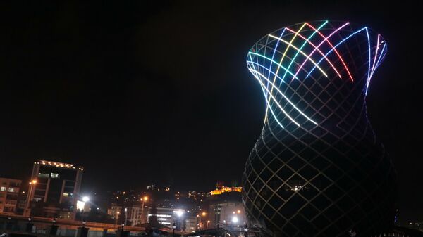 Rize'de dev çay bardağı heykeli, yılbaşı - Sputnik Türkiye