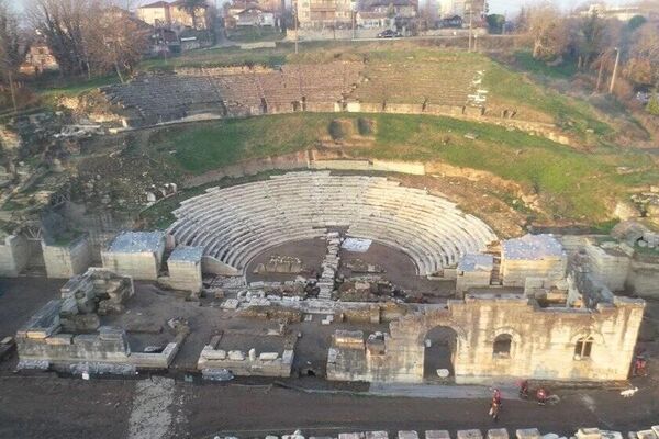 Antik kente ev sahipliği yapan Konuralp 'arkeolojik sit alanı' oldu - Sputnik Türkiye