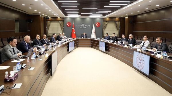 Fiyat İstikrarı Komitesi, Hazine ve Maliye Bakanı Nureddin Nebati'nin başkanlığında ikinci kez toplandı. - Sputnik Türkiye