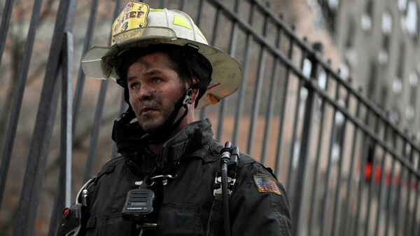 New York'ta bir apartmanda çıkan yangında 63 kişi yaralandı. - Sputnik Türkiye