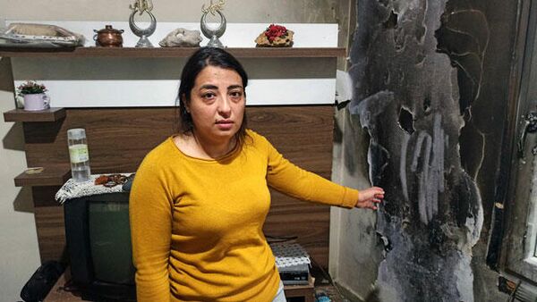 Boşandığı eşinin oğluyla gönderdiği taşınabilir hoparlör bomba gibi patladı, şikayetçi oldu - Sputnik Türkiye