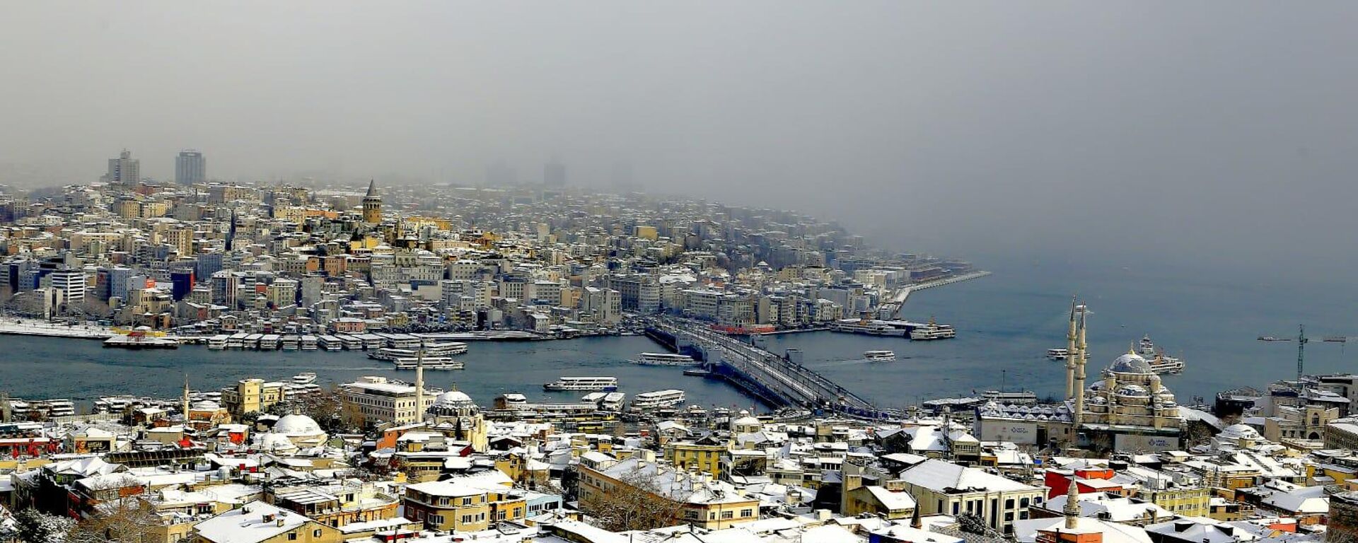 Fatih'ten kar manzaraları - Sputnik Türkiye, 1920, 09.03.2022