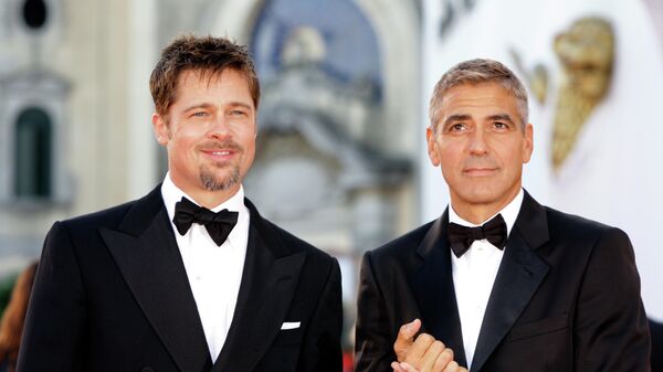 Brad Pitt ve George Clooney - Sputnik Türkiye