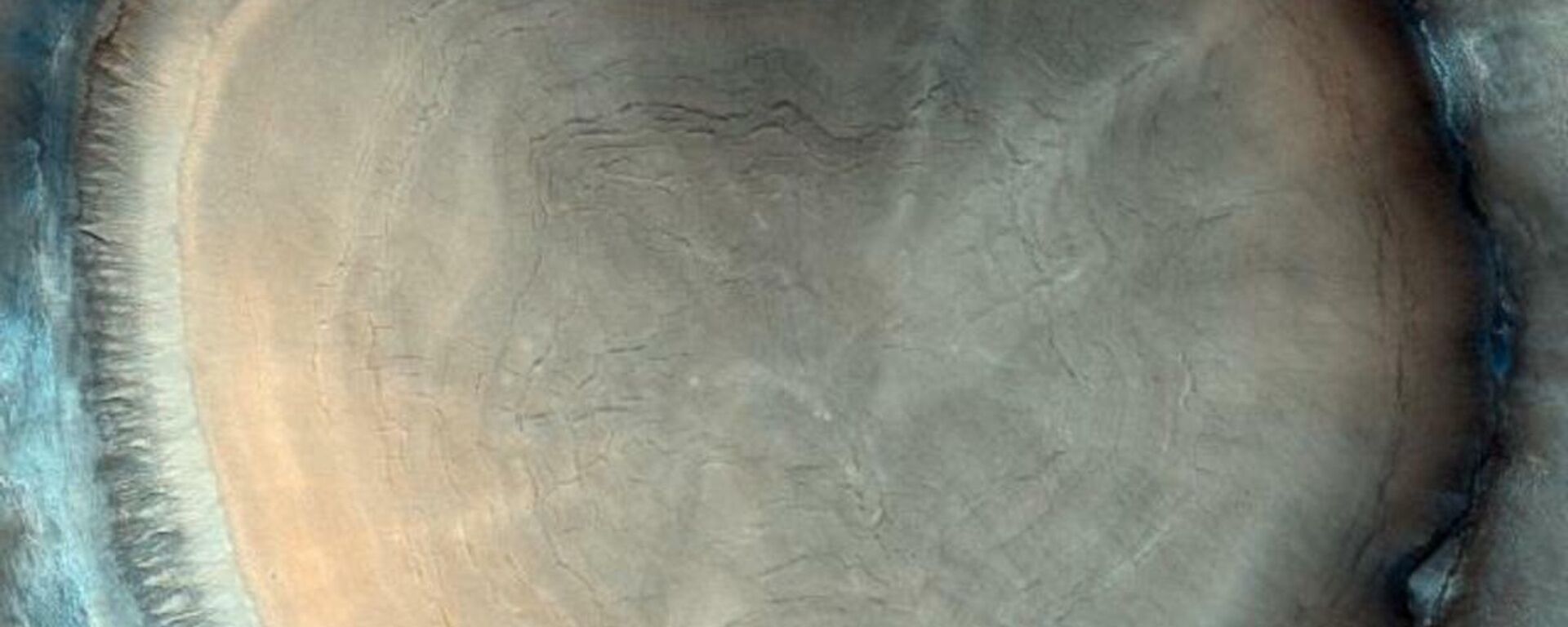 Ağaç kütüğüne benzetilmişti: Mars'ta çekilen fotoğrafın sırrı çözüldü - Sputnik Türkiye, 1920, 31.01.2022