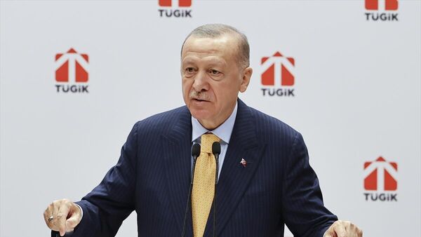Cumhurbaşkanı Erdoğan, Türkiye Genç İş Adamları Konfederasyonu Genel Kurulu'nda konuştu. - Sputnik Türkiye