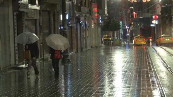 İstanbul - Yağış - Yağışlı Hava - Yağmur - Sputnik Türkiye