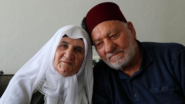 57 yıllık eşine günde 100 defa ‘Seni seviyorum’ diyor - Sputnik Türkiye