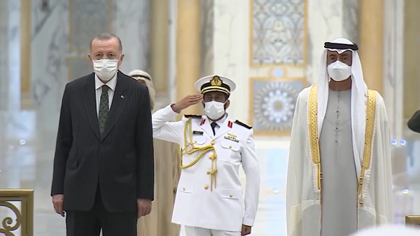Cumhurbaşkanı Erdoğan Birleşik Arap Emirlikleri'nde - Sputnik Türkiye