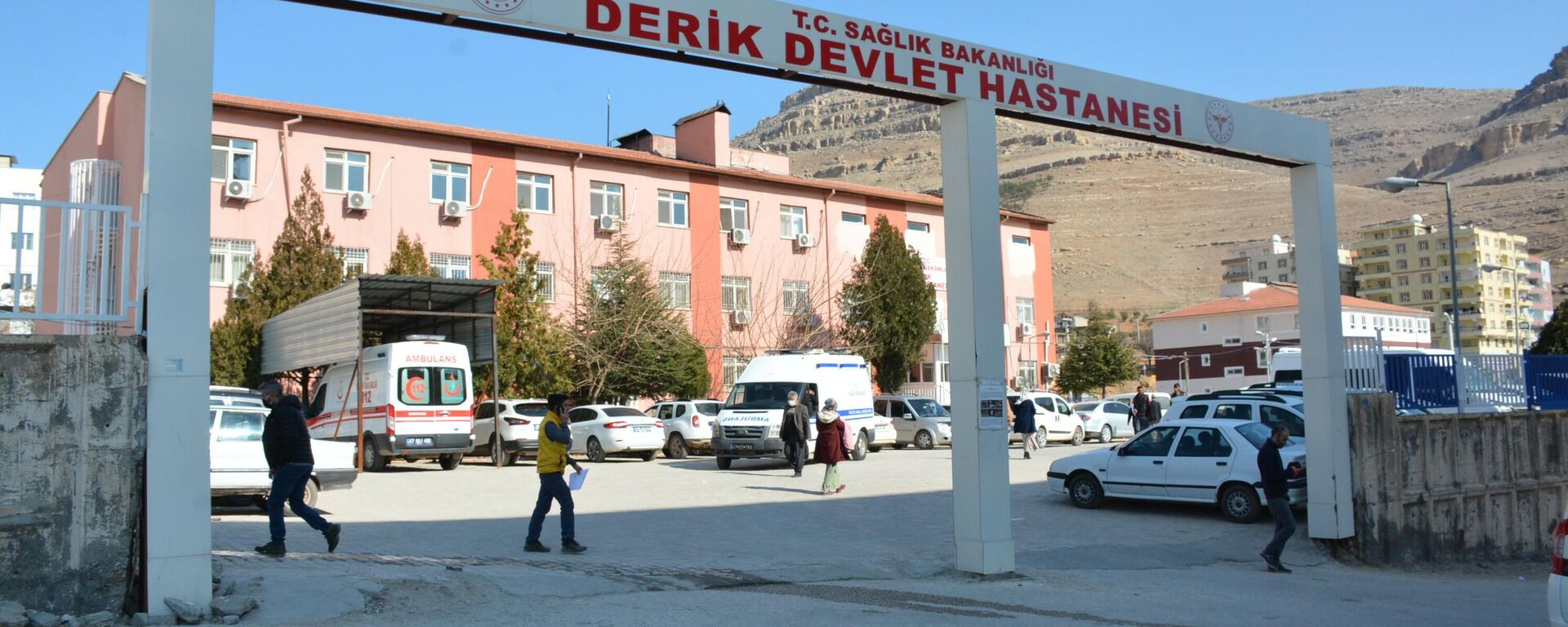 Derik Devlet Hastanesi - Sputnik Türkiye, 1920, 15.02.2022
