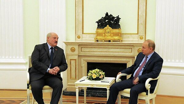 Rusya Devlet Başkanı Vladimir Putin ile Belarus Devlet Başkanı Aleksandr Lukaşenko - Sputnik Türkiye
