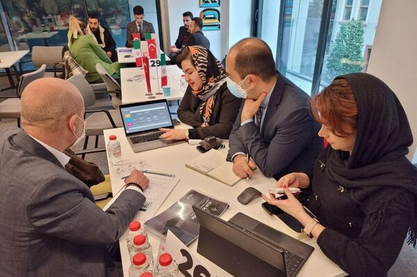 İran’ın Yenilik ve Teknoloji Evi İstanbul'da açıldı - Sputnik Türkiye