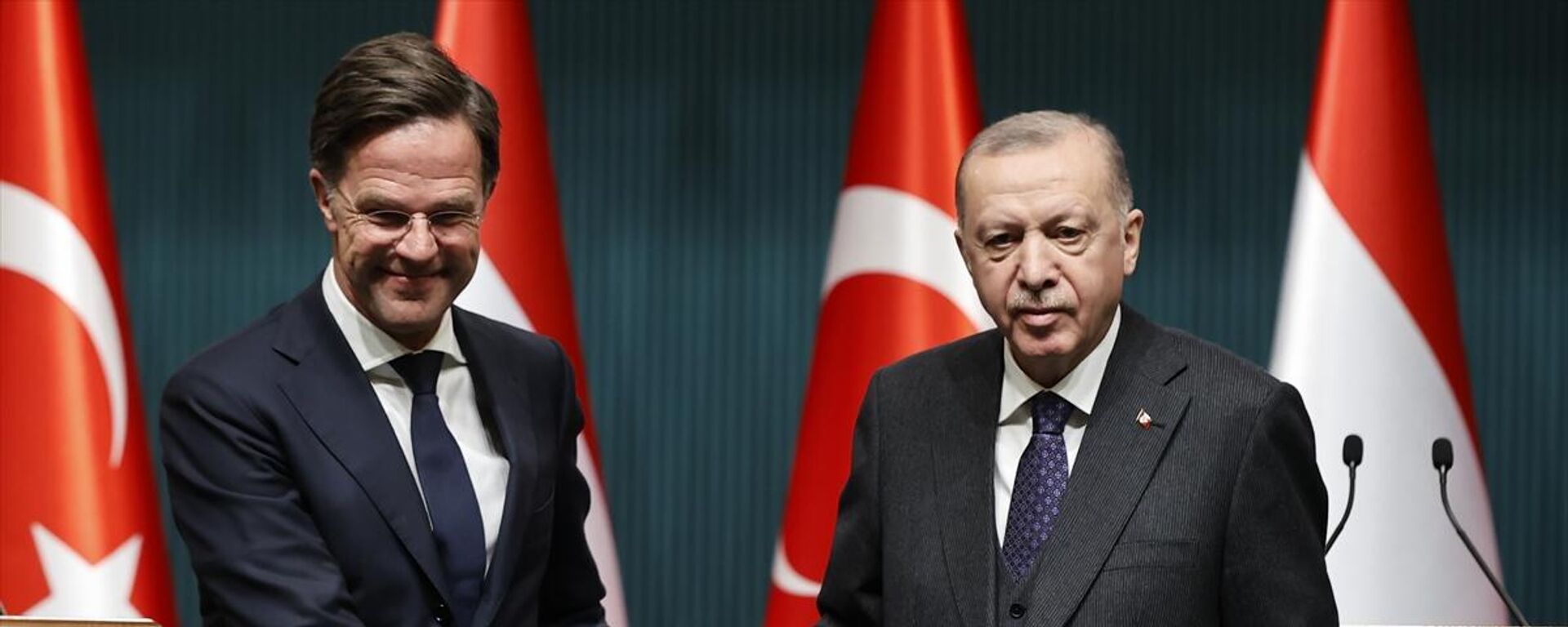 Cumhurbaşkanı Recep Tayyip Erdoğan ve Hollanda Başbakanı Mark Rutte - Sputnik Türkiye, 1920, 23.12.2022