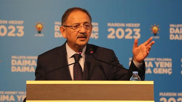 AK Parti Genel Başkan Yardımcısı Mehmet Özhaseki, temaslarda bulunmak üzere geldiği Mardin'de Vali Mahmut Demirtaş'ı ziyaret etti.
 - Sputnik Türkiye