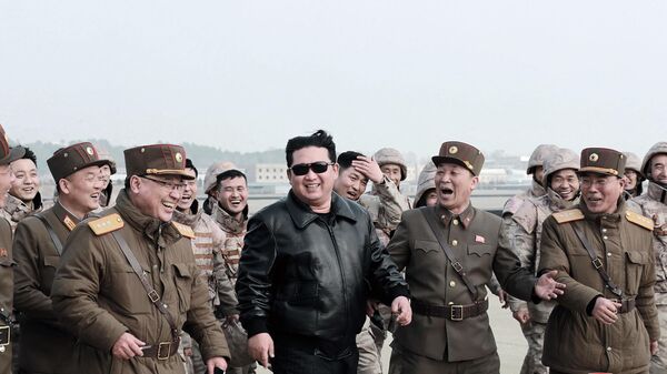 Kuzey Kore lideri Kim Jong Un  - Sputnik Türkiye