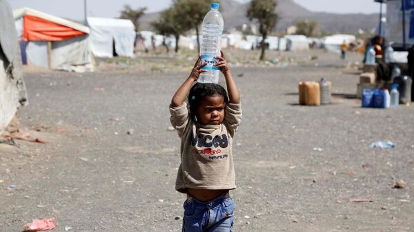 Yemen'de savaştan kaçan göçmen çocuklar  - Sputnik Türkiye