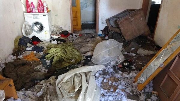 Çöp evde bulunan 3 çocuk korumaya alındı - Sputnik Türkiye