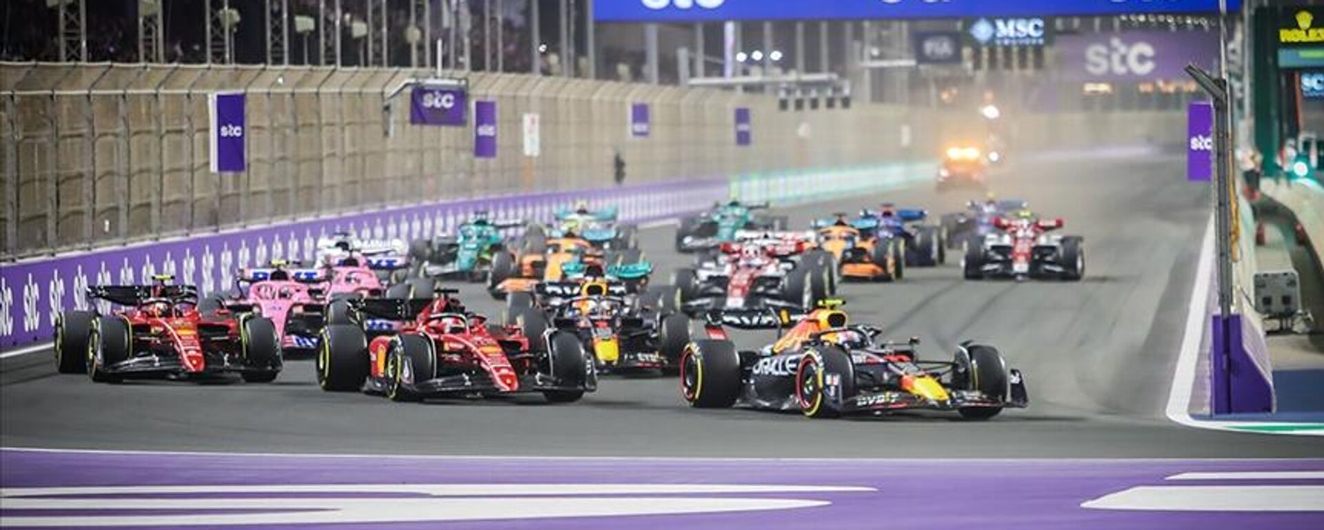 Formula 1 yarış, araç - Sputnik Türkiye, 1920, 03.08.2025