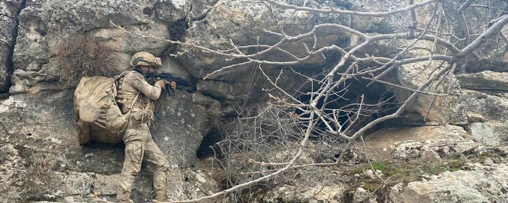 İçişleri Bakanlığınca Mardin'de 566 personelin katılımıyla, Eren Kış-33 Şehit Jandarma Er Harun Lal Operasyonu başlatıldı. - Sputnik Türkiye, 1920, 16.08.2022