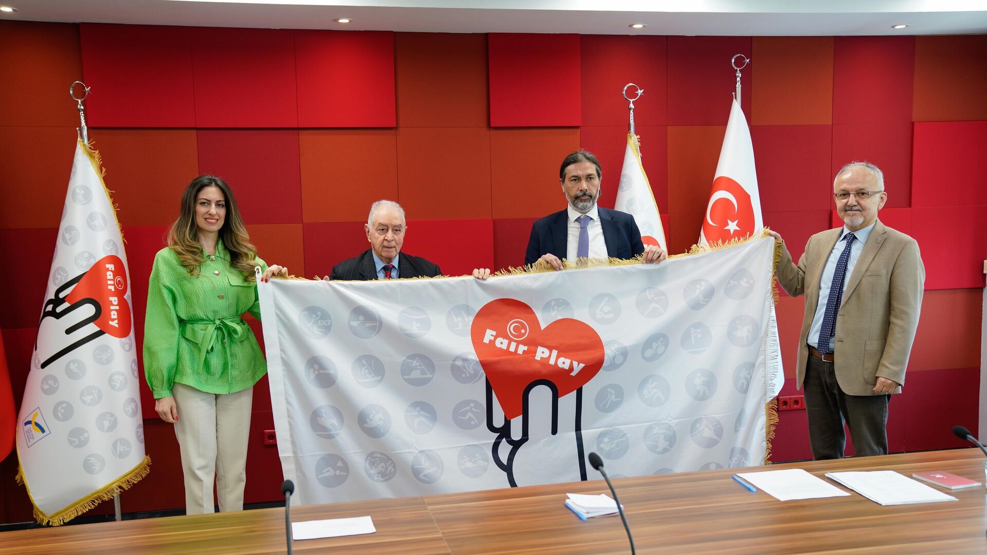 Fair Play Şeref Bayrağı, Fenerbahçe  - Sputnik Türkiye, 1920, 04.04.2022