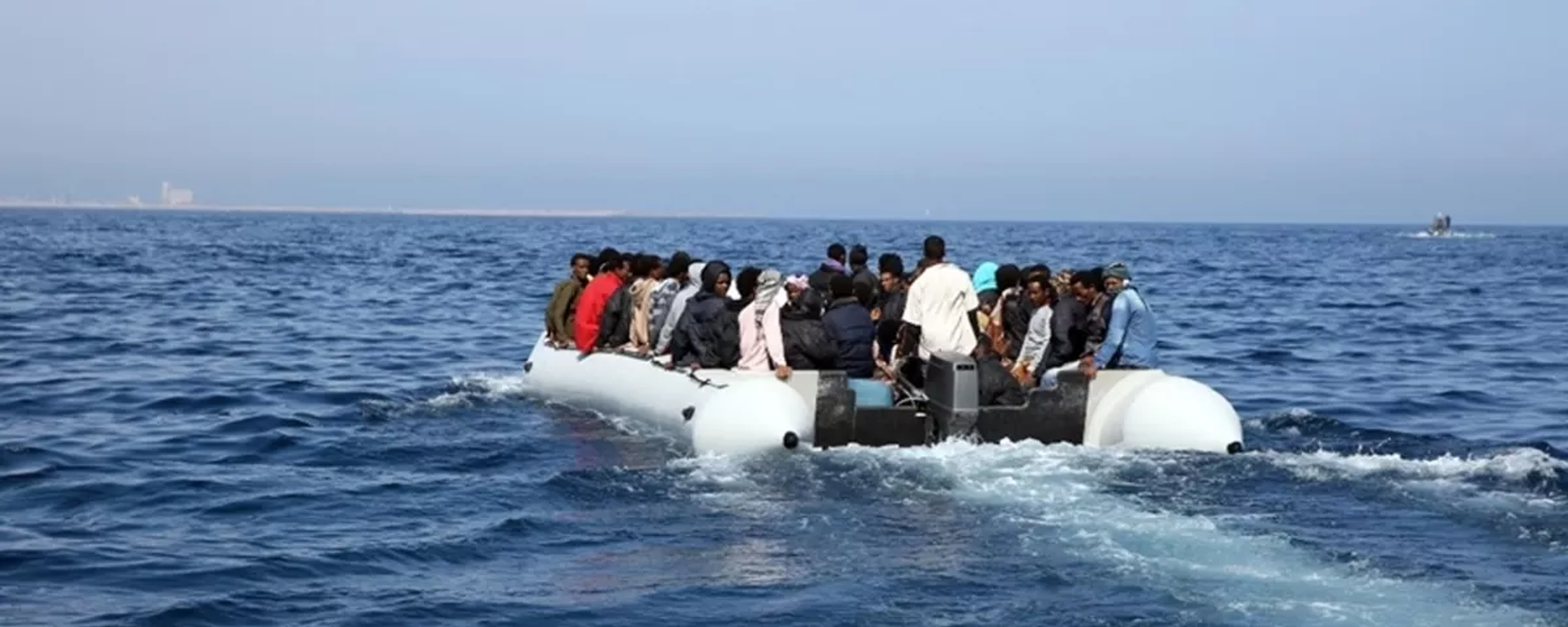 Libya’da insan tüccarlarının kaçırdığı 195 düzensiz göçmen kurtarıldı - Sputnik Türkiye, 1920, 12.07.2022