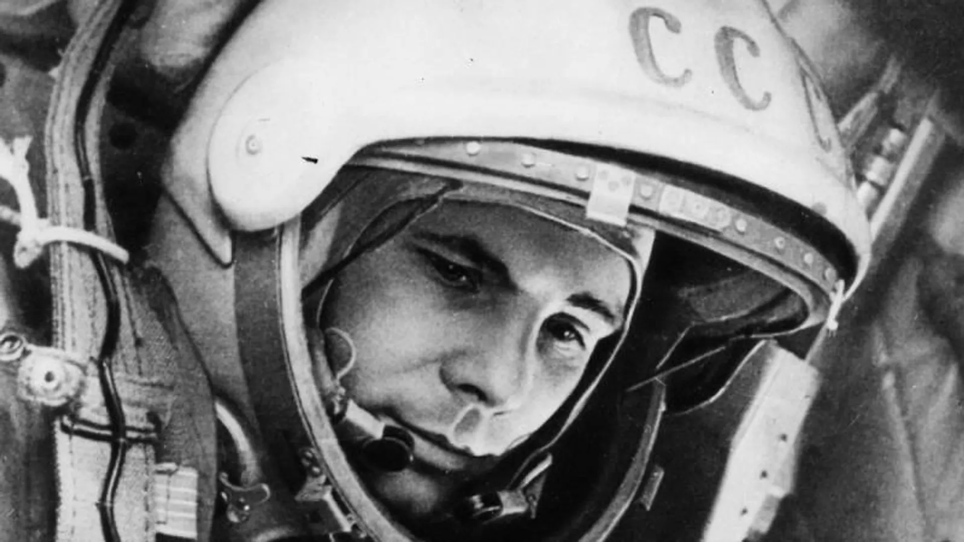 Yuri Gagarin's 12 April 1961: 'I see the world, it's so beautiful'