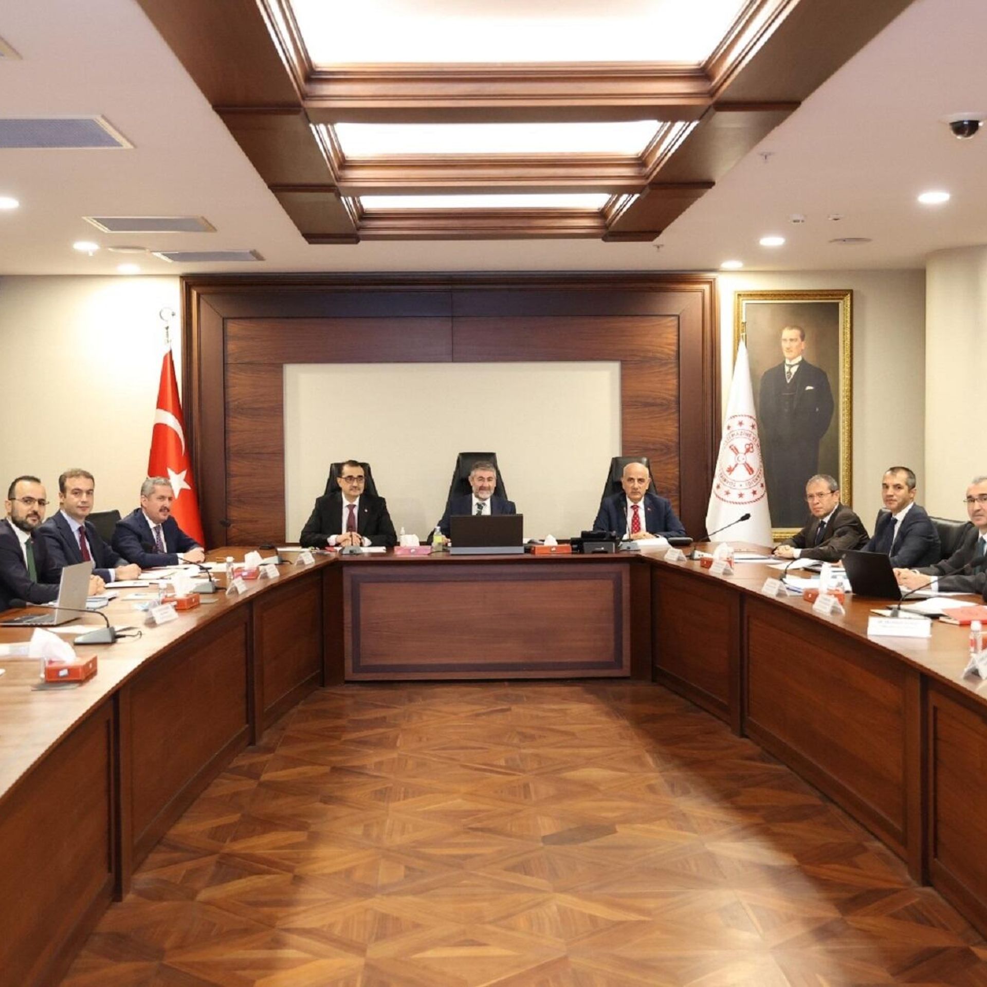 Bakanlar 'tarımsal üretim ve enerji giderleri' için bir araya geldi ...