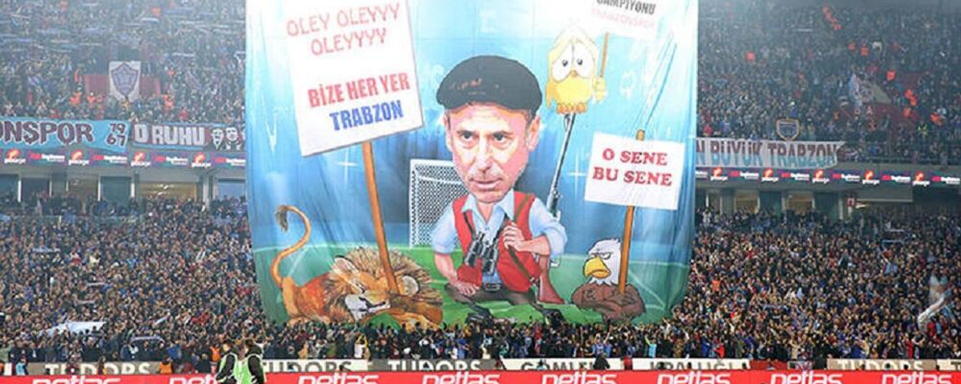 Fenerbahçe Kulübü'nden pankart tepkisi - Sputnik Türkiye, 1920, 03.05.2022