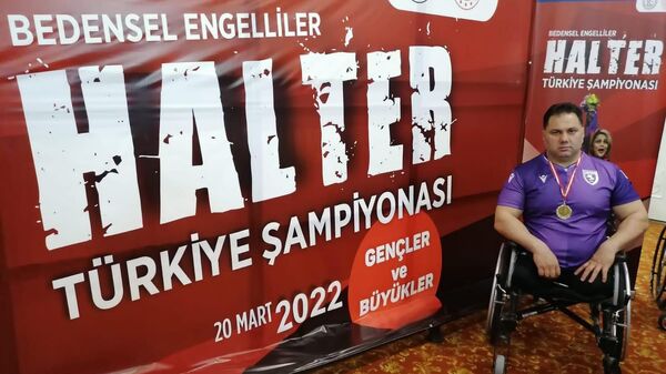 Bacakları kesildikten sonra 3 kez Türkiye şampiyonu olan Kaner Altınbaş - Sputnik Türkiye