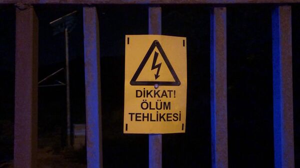 Tuzla'da trafoya giren kişi akıma kapılarak hayatını kaybetti - Sputnik Türkiye