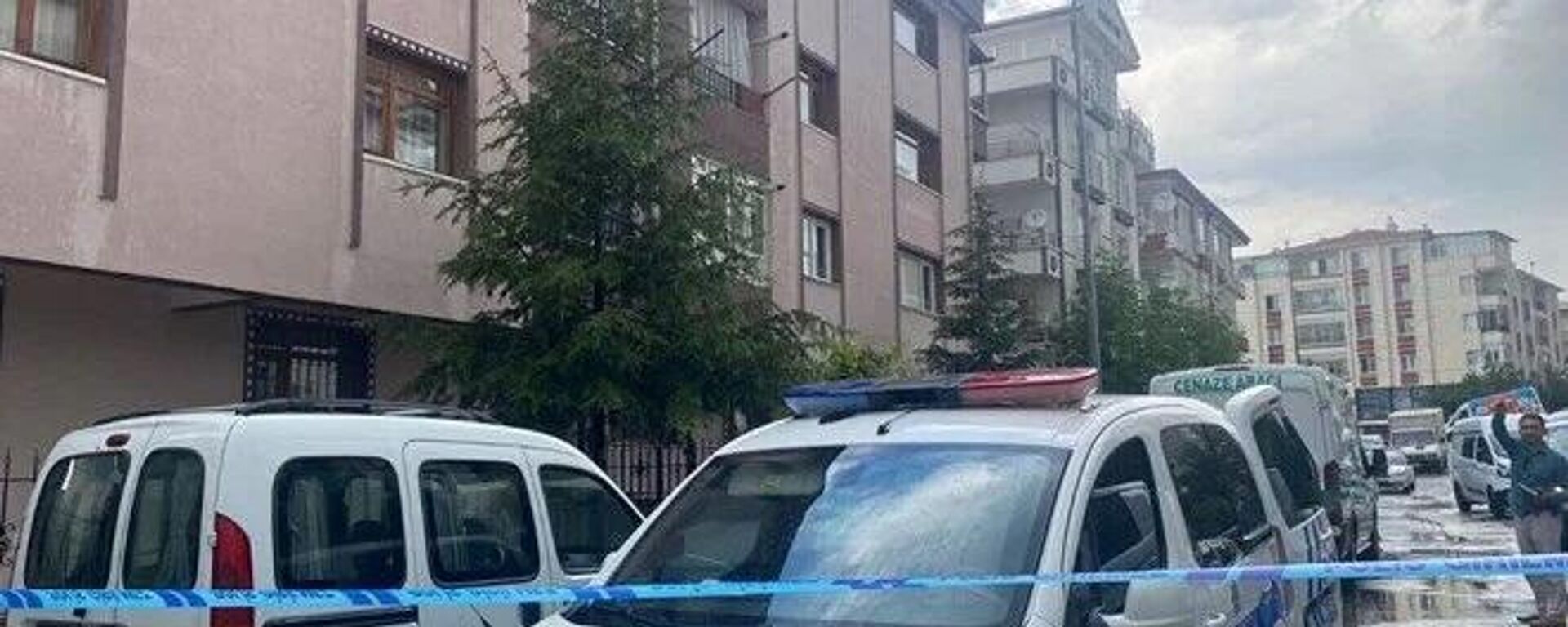 Ankara'da kadın cinayeti: Boşanma aşamasındaki eşini öldürüp intihar etti - Sputnik Türkiye, 1920, 07.06.2022