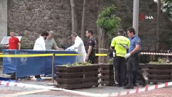 23 yaşındaki stajyer avukat Galata Kulesi'nden atlayarak intihar etti - Sputnik Türkiye