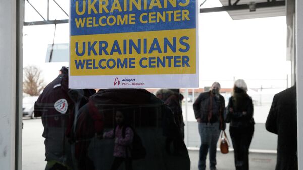 Ukraynalı mültecilere karşılama - Sputnik Türkiye