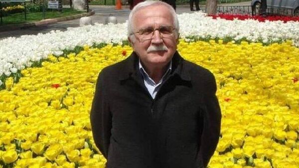 Denizde kalp kriz geçiren öğretmen hayatını kaybetti - Sputnik Türkiye