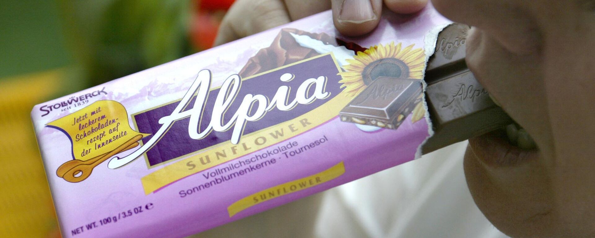 Dünyanın önde gelen çikolata üreticilerinden Barry Callebaut'un satın aldığı Alpia marka çikolata - Sputnik Türkiye, 1920, 30.06.2022
