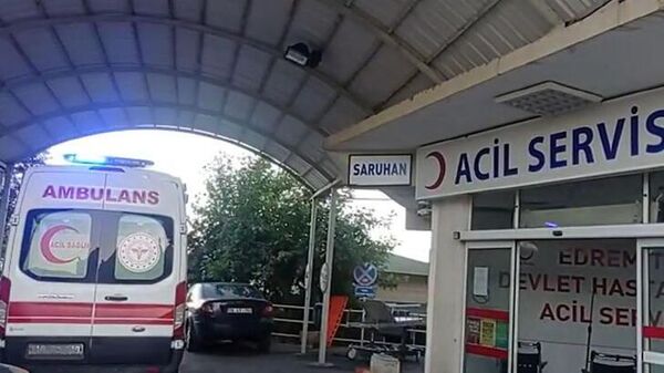Balıkesir'de 2 ayrı marketin 28 çalışanı zehirlendi - Sputnik Türkiye