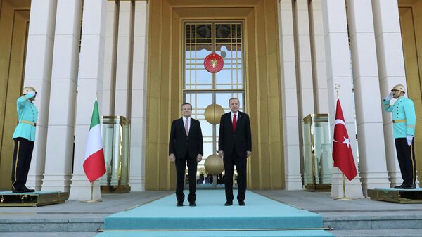 Cumhurbaşkanı Recep Tayyip Erdoğan,  İtalya Başbakanı Mario Draghi - Sputnik Türkiye