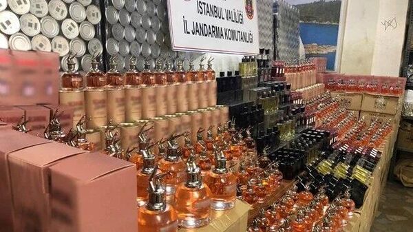 İstanbul'da sahte parfüm operasyonu - Sputnik Türkiye