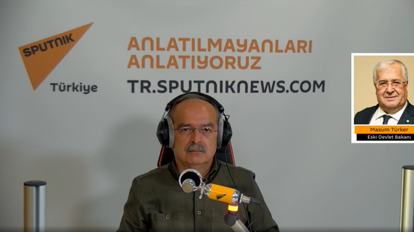 Ekonomiden Sorumlu Eski Devlet Bakanı Masum Türker, Radyo Sputnik'te İsmet Özçelik'le Ankara Farkı programına konuk oldu. - Sputnik Türkiye
